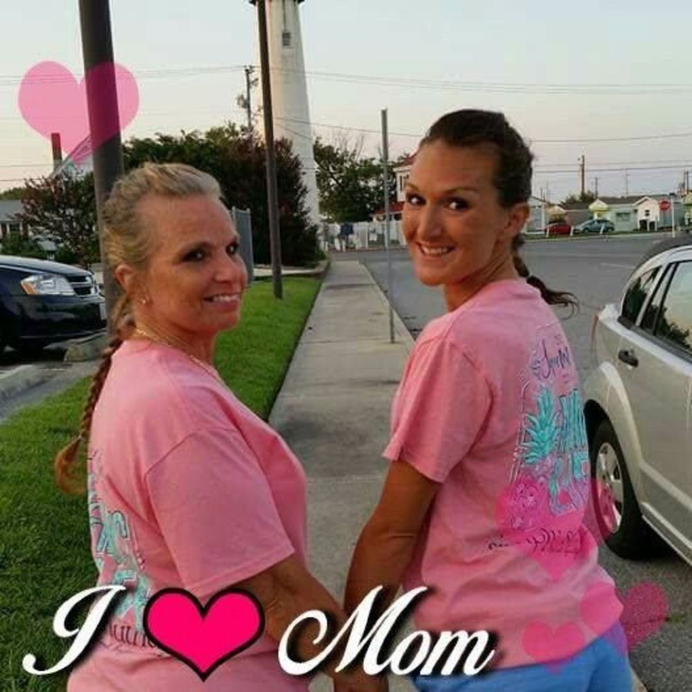 Meet your Posher, Lacie